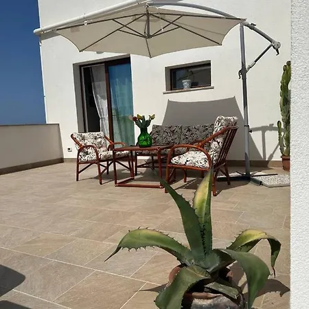 La Marticata Likeshome Rooftop *
